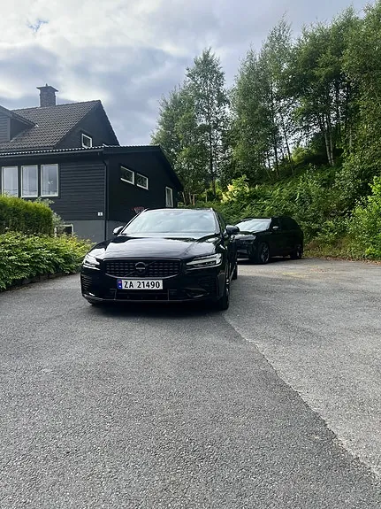 Volvo V60 2021 photo 3