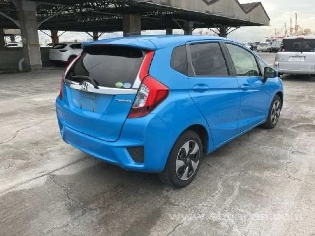 Honda Fit 2016 photo 4