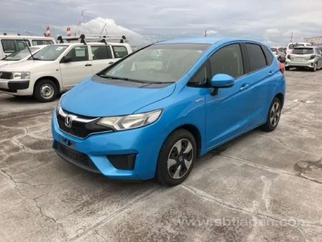 Honda Fit 2016 photo 2