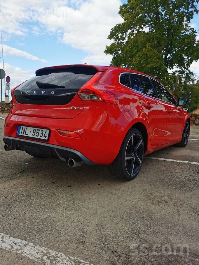 Volvo V40 2014 photo 5