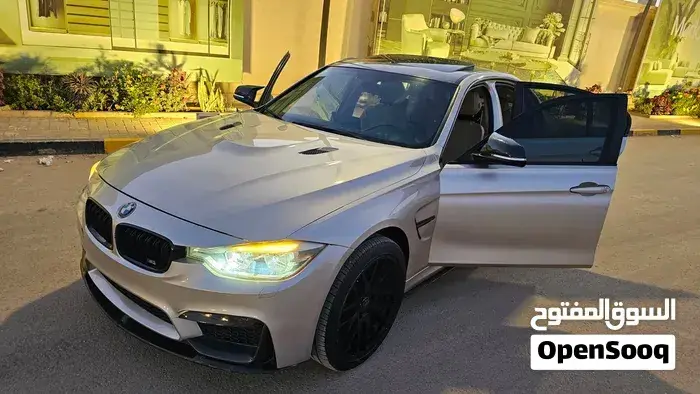 BMW 3 Series 2019 photo 2