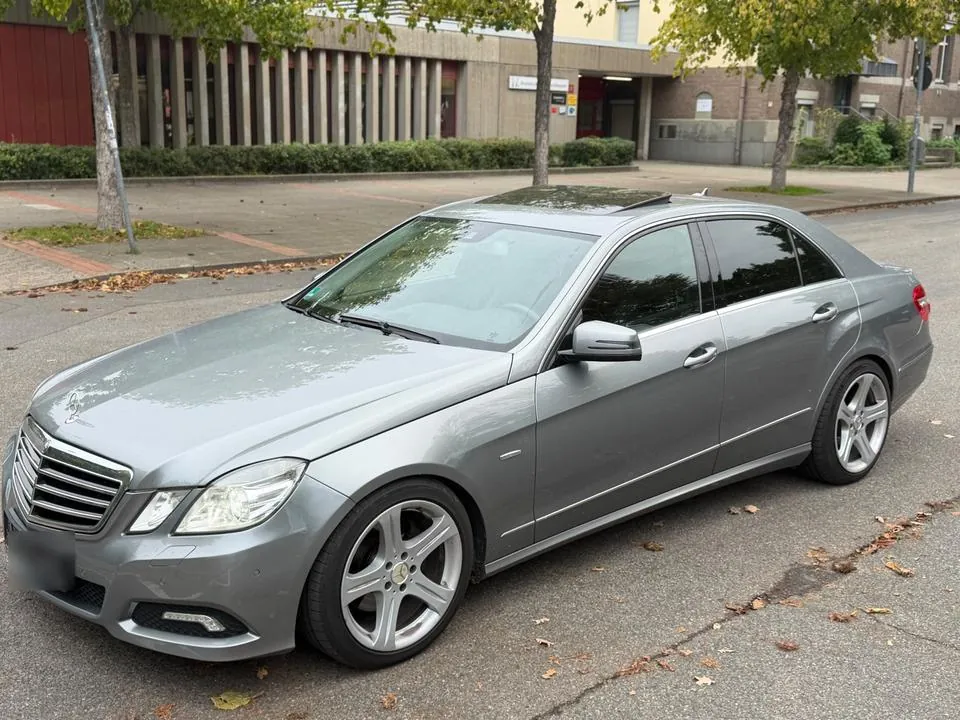Mercedes-Benz E 250