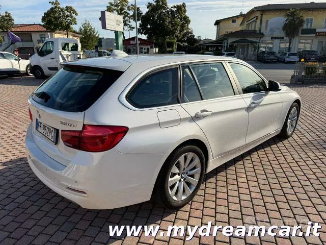BMW 3 Series 2016 photo 4