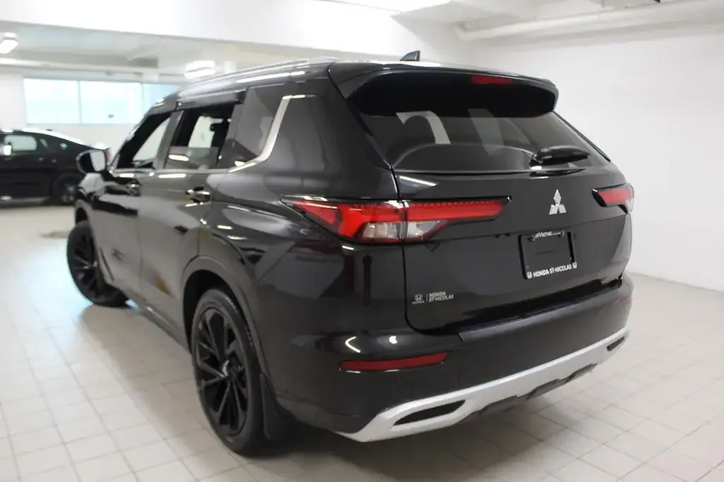 Mitsubishi Outlander 2022 photo 5