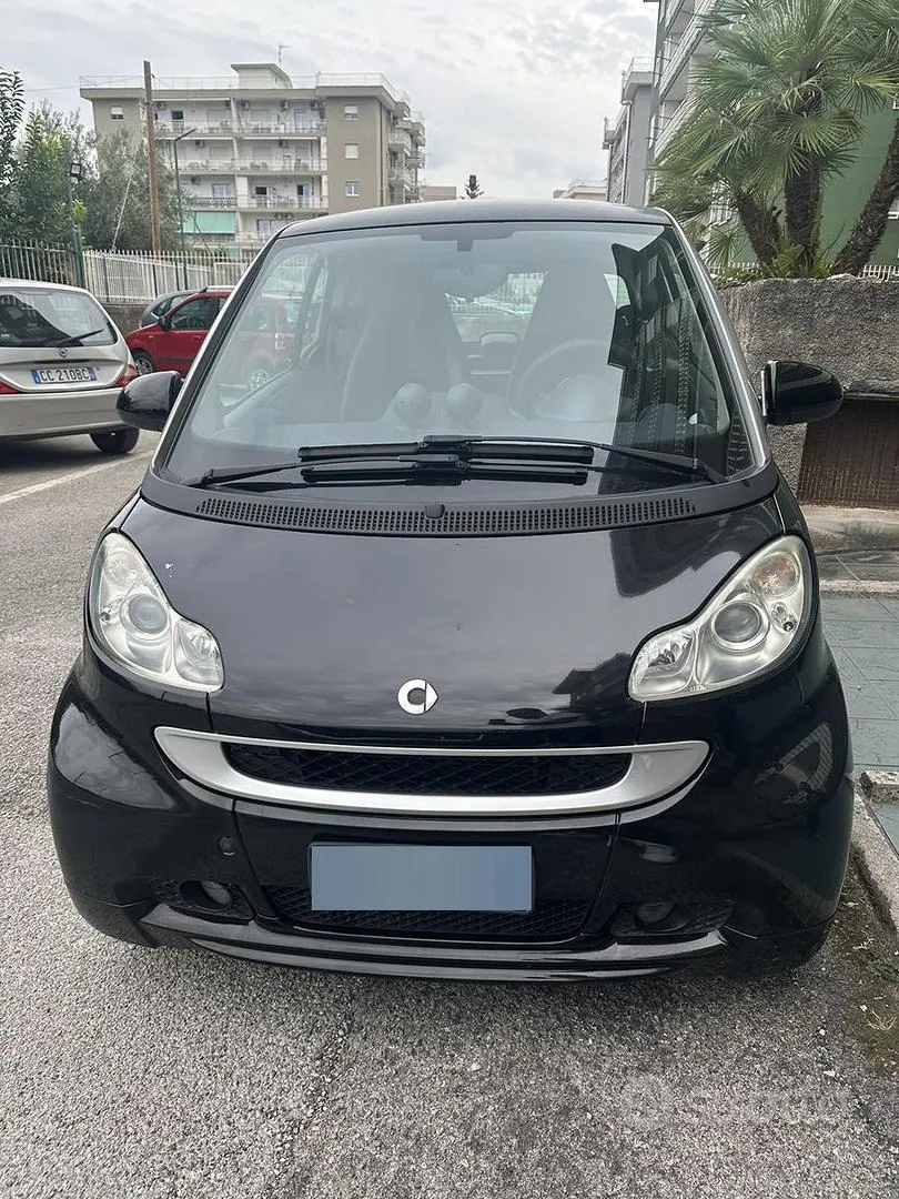 Smart Fortwo 2011 photo 3