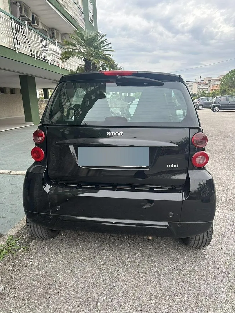 Smart Fortwo 2011 photo 4