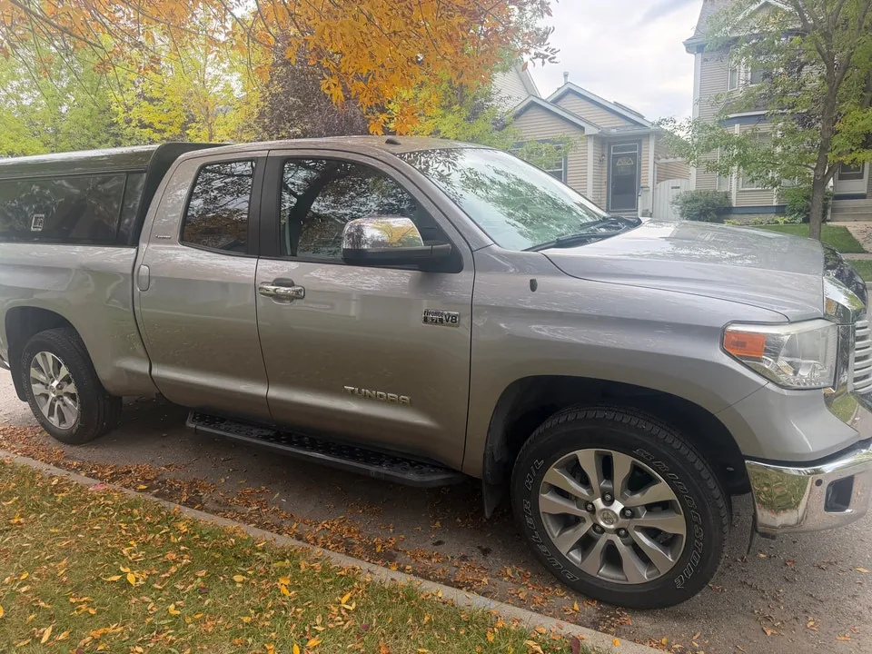 Toyota Tundra 2017 photo 2
