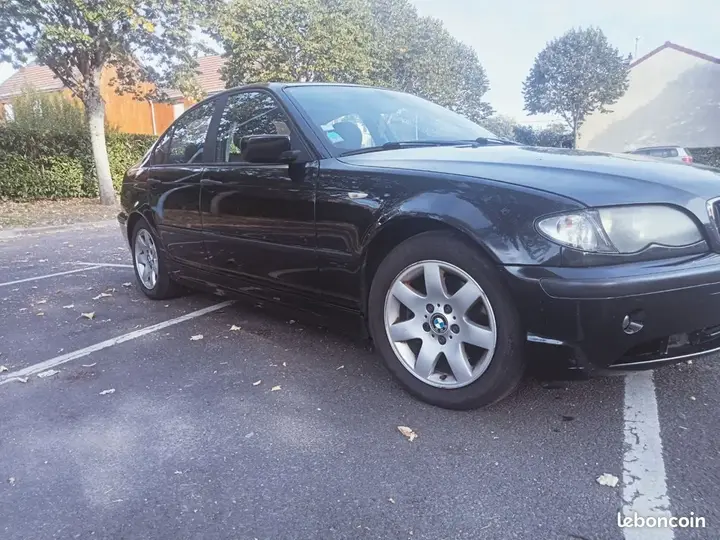 BMW Série 3 2004 photo 2