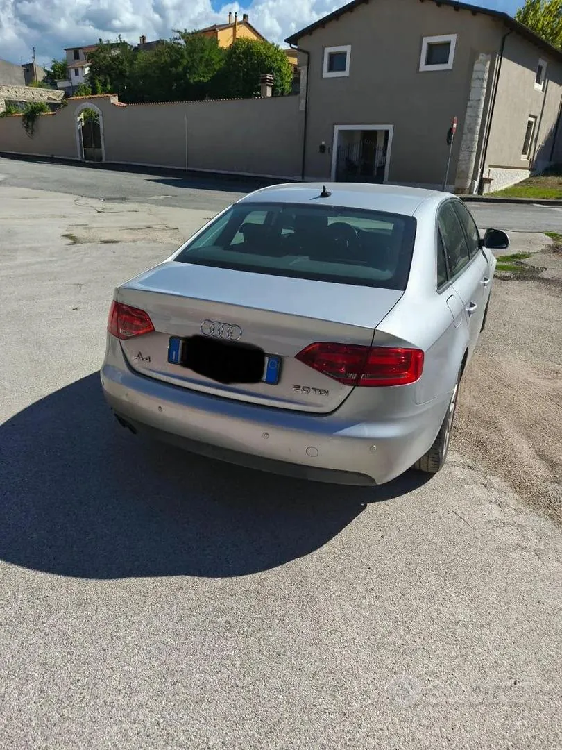 Audi A4 2009 photo 5