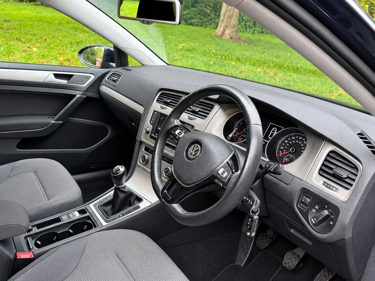 Volkswagen Golf 2015 photo 2