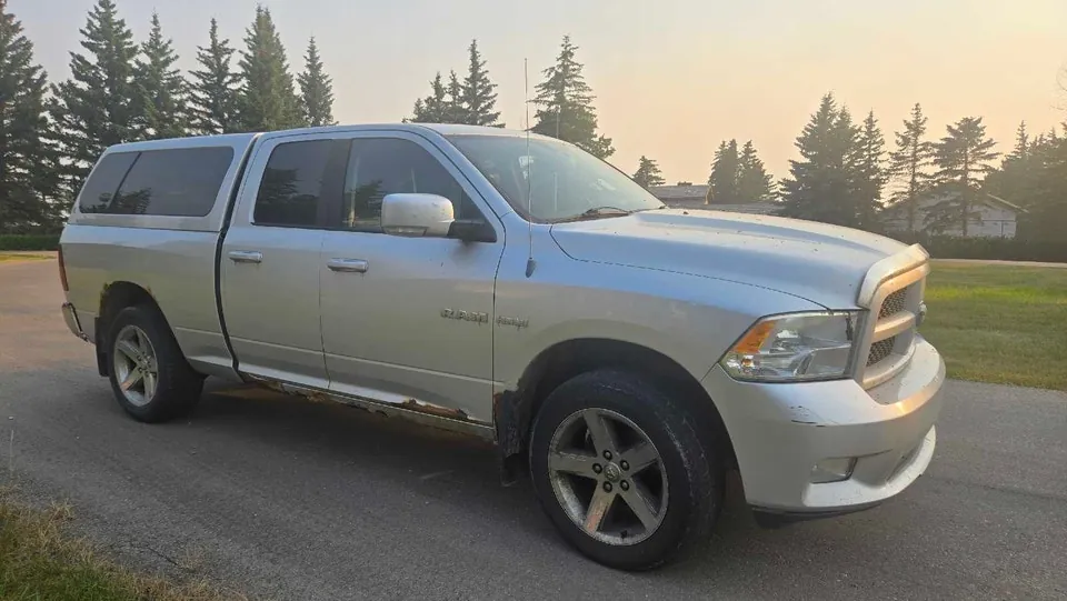 Dodge Ram 1500 2009 photo 3