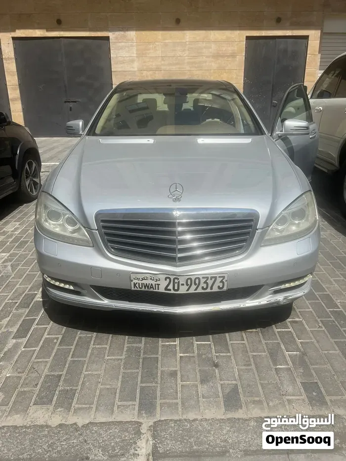 Mercedes-Benz S-Class 2011 photo 4
