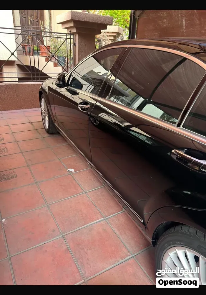 Mercedes-Benz S-Class 2011 photo 3