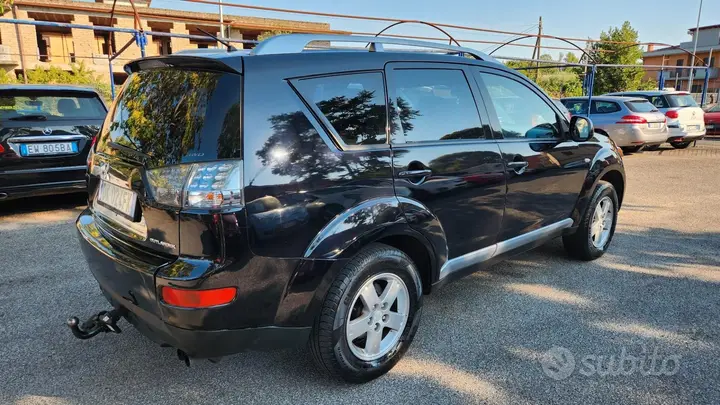 Mitsubishi Outlander 2008 photo 4