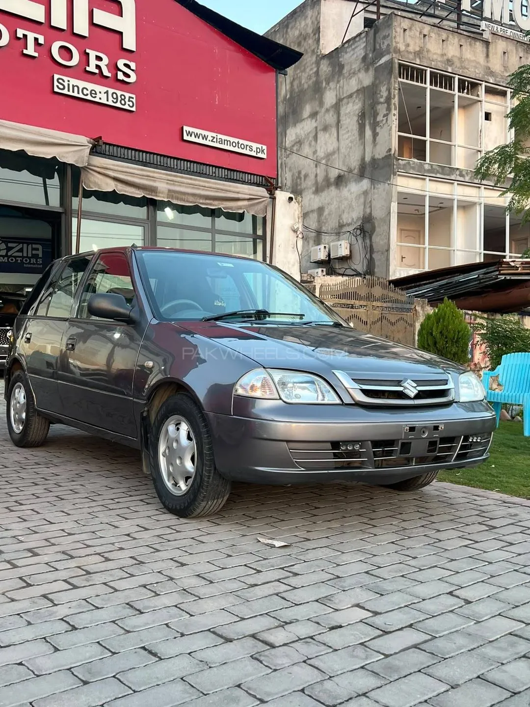 Suzuki Cultus