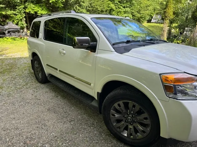 Nissan Armada 2015 photo 4