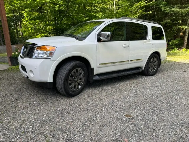 Nissan Armada 2015 photo 2