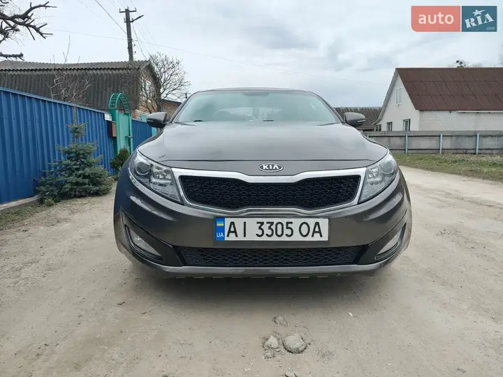 Kia Optima 2012 photo 2