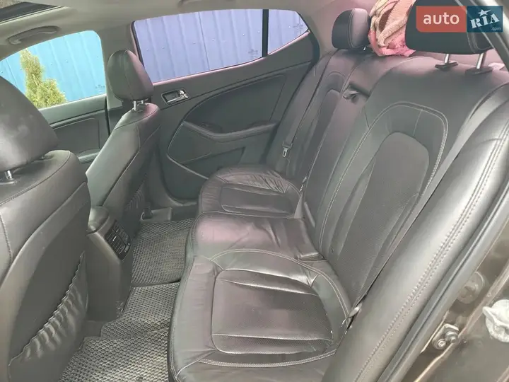 Kia Optima 2012 photo 4