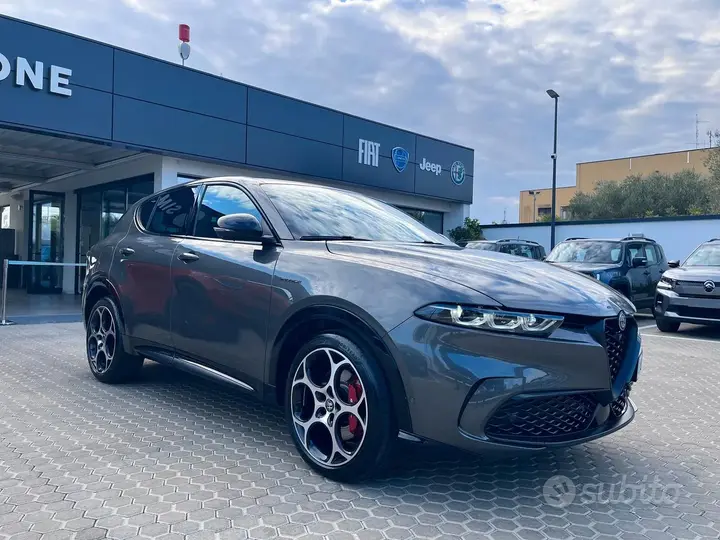 Alfa Romeo Tonale 2025 photo 2