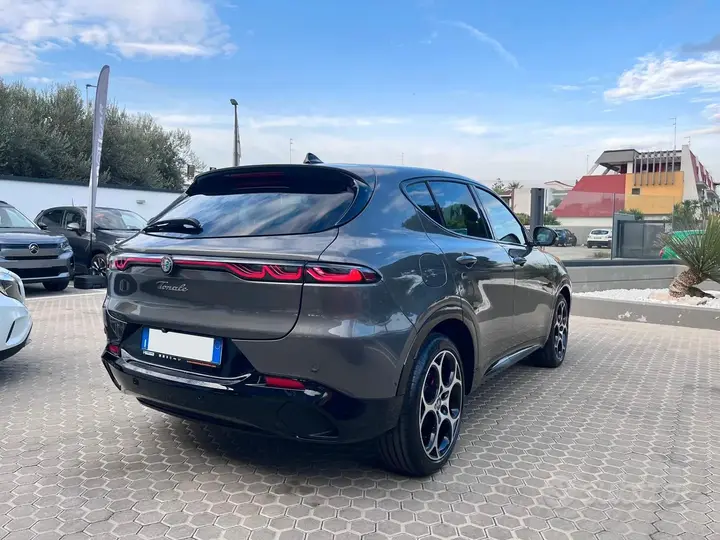 Alfa Romeo Tonale 2025 photo 4