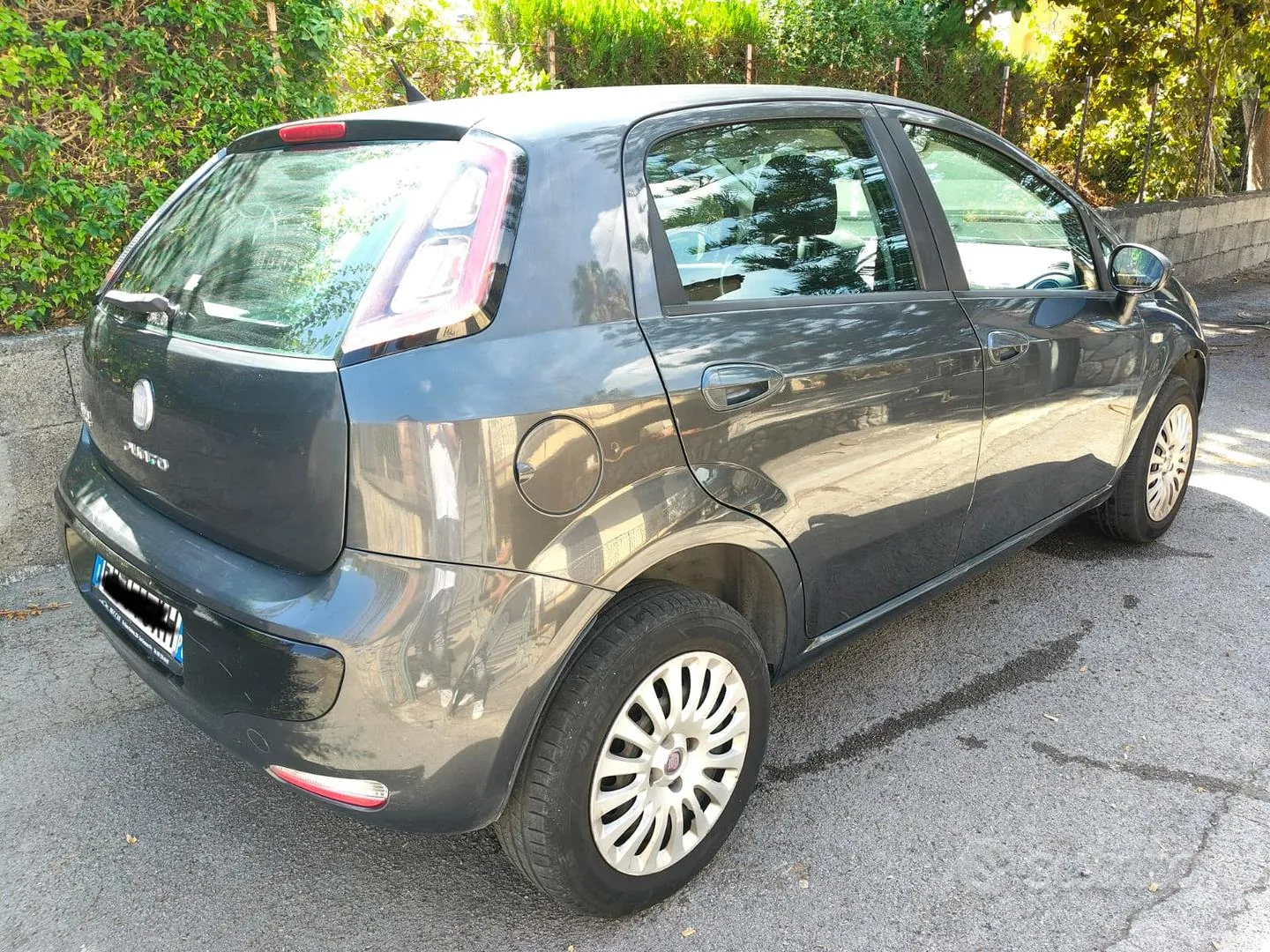 Fiat Punto Evo 2011 photo 3