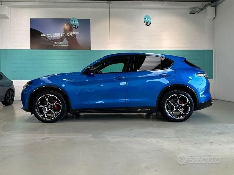 Alfa Romeo Stelvio 2025 photo 2