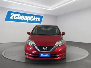 Nissan Note 2018 photo 3