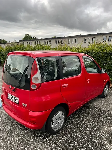 Toyota Yaris 2002 photo 3