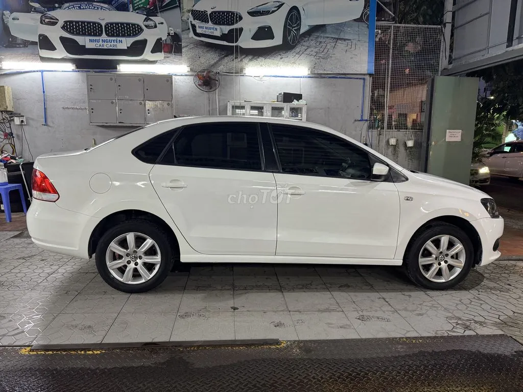 Volkswagen Polo 2015 photo 5