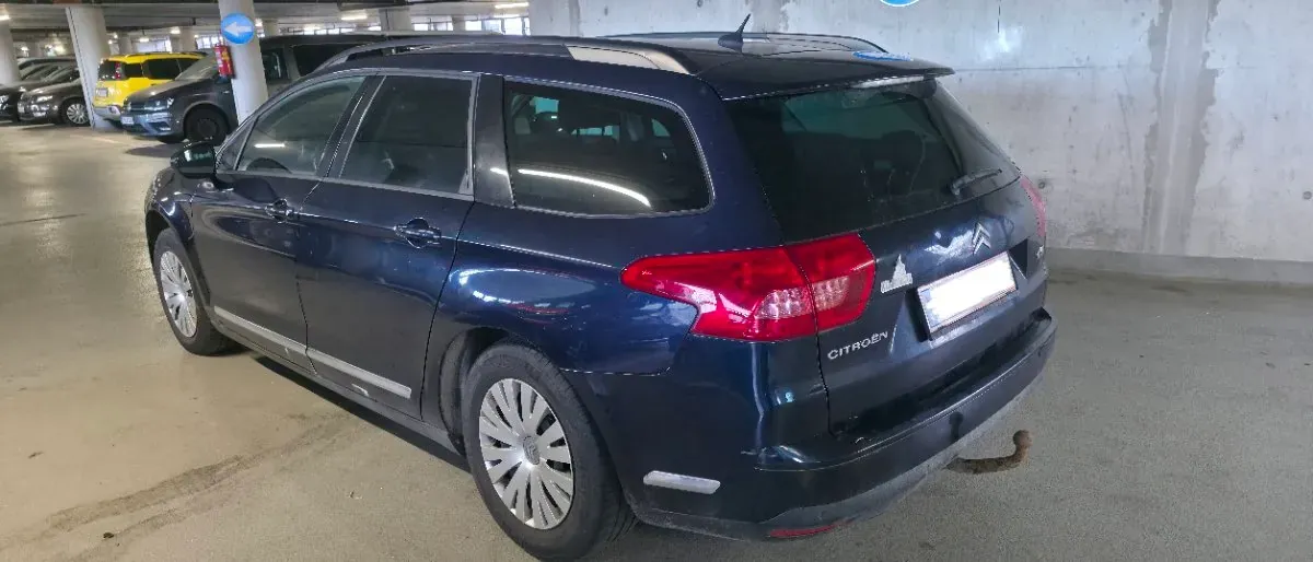 Citroen C5 2010 photo 2