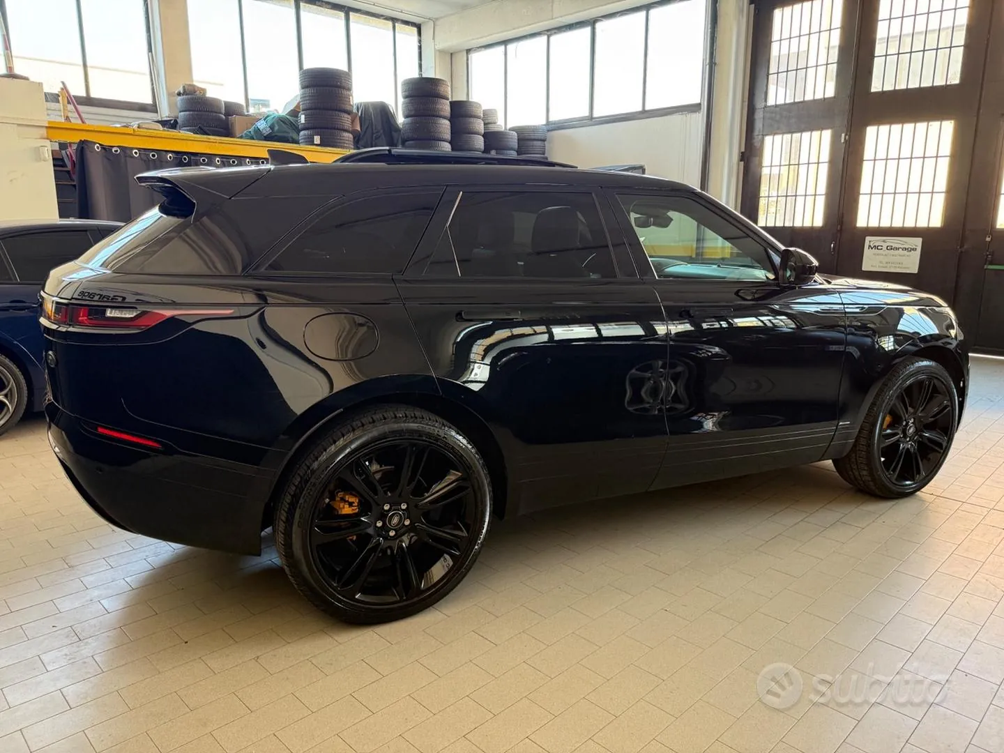 Land Rover Range Rover Velar 2017 photo 4