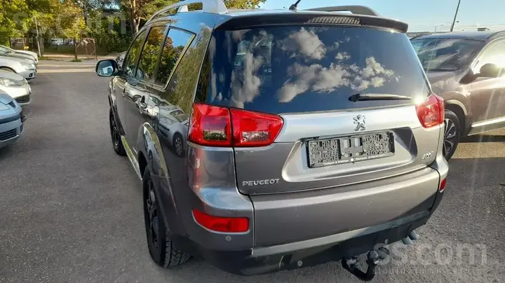 Peugeot 4007 2009 photo 5