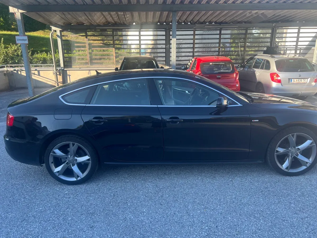 Audi A5 2014 photo 2
