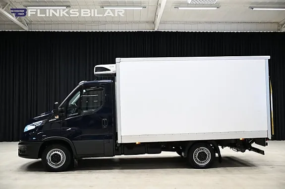 Iveco Daily 2023 photo 3