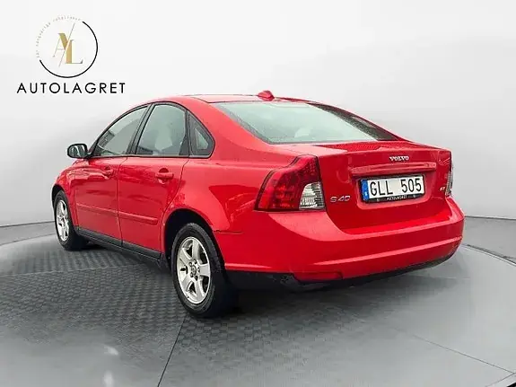 Volvo S40 2008 photo 4