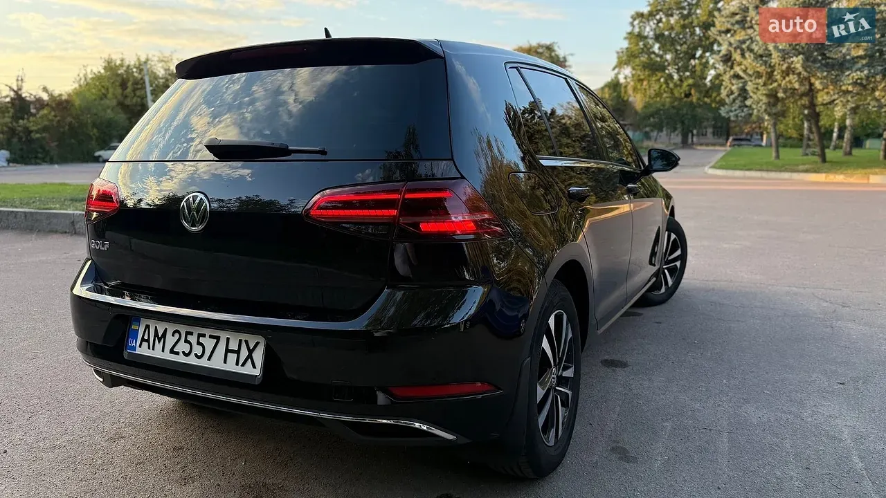 Volkswagen Golf 2019 photo 5