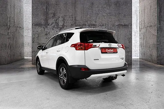 Toyota Rav4 2015 photo 3