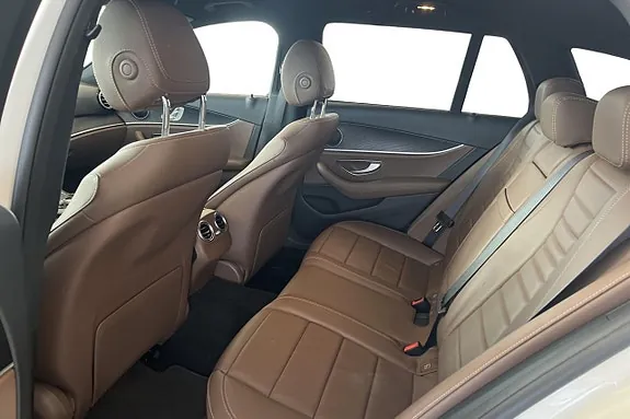 Mercedes-Benz E220 2020 photo 5
