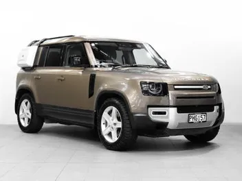Land Rover Defender 2022 photo 2