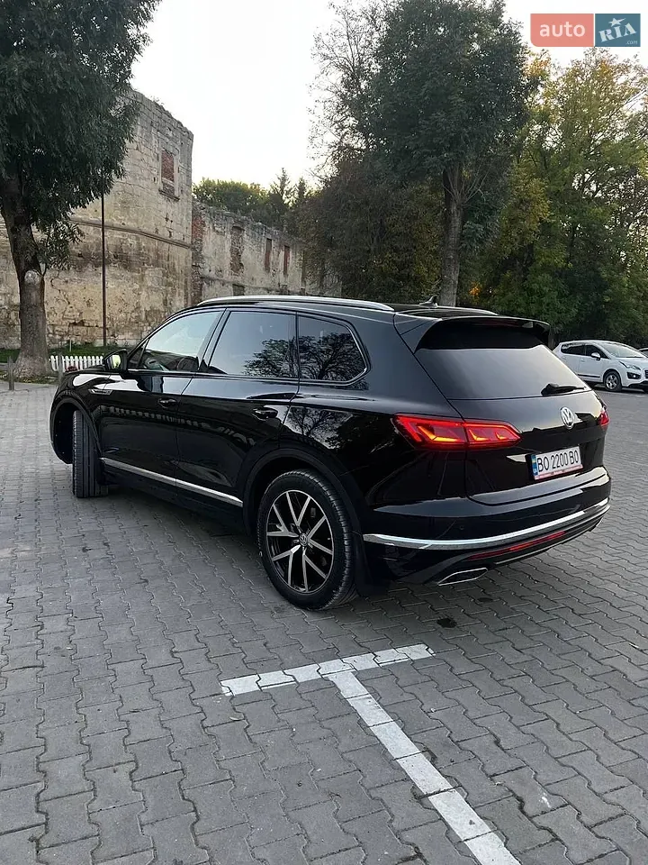Volkswagen Touareg 2018 photo 4