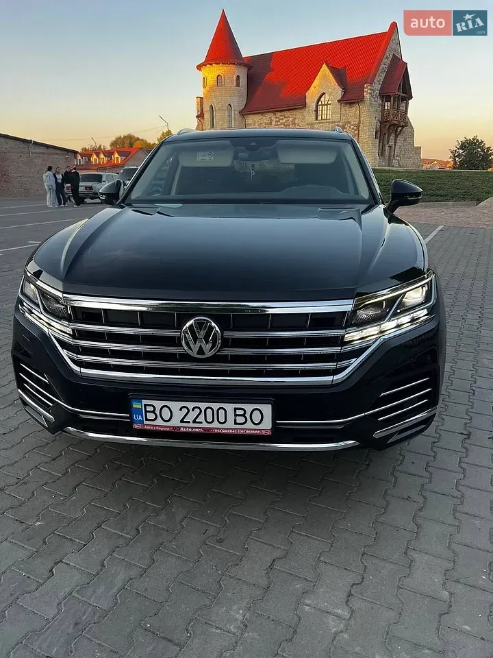 Volkswagen Touareg 2018 photo 3