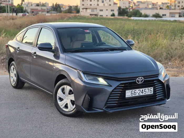 Toyota Yaris 2023 photo 3