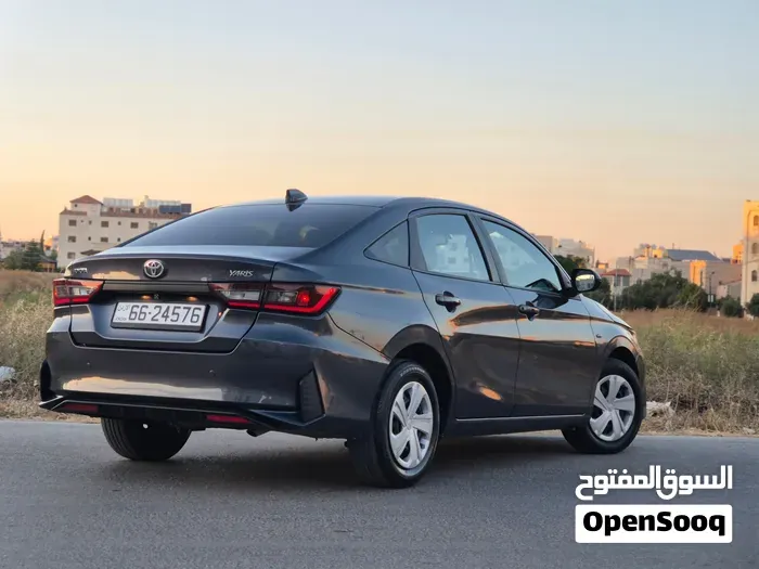 Toyota Yaris 2023 photo 4