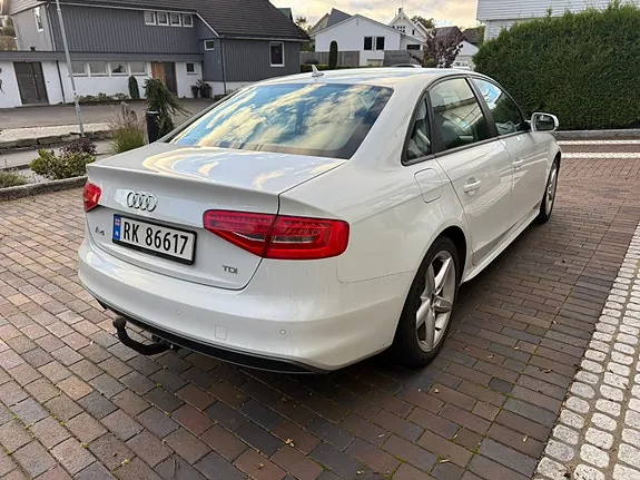 Audi A4 2015 photo 4