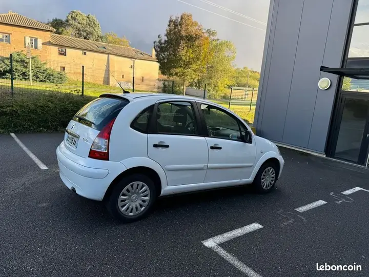 Citroen C3 2009 photo 4