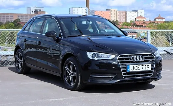Audi A3 2016 photo 2