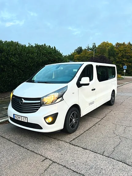 Opel Vivaro 2017 photo 2