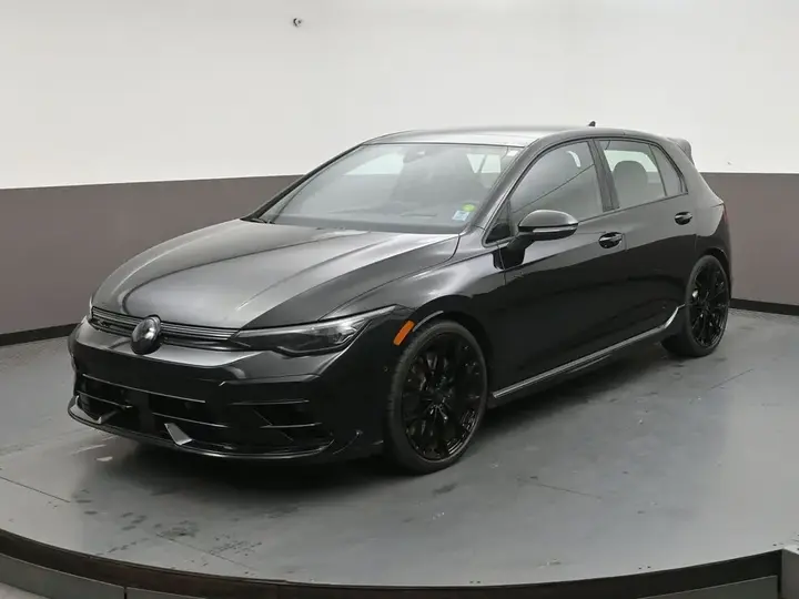 Volkswagen Golf R 2025 photo 3