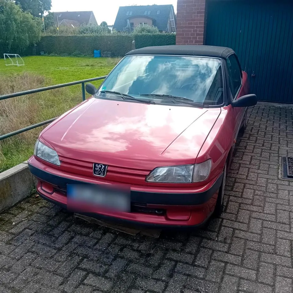 Peugeot 306